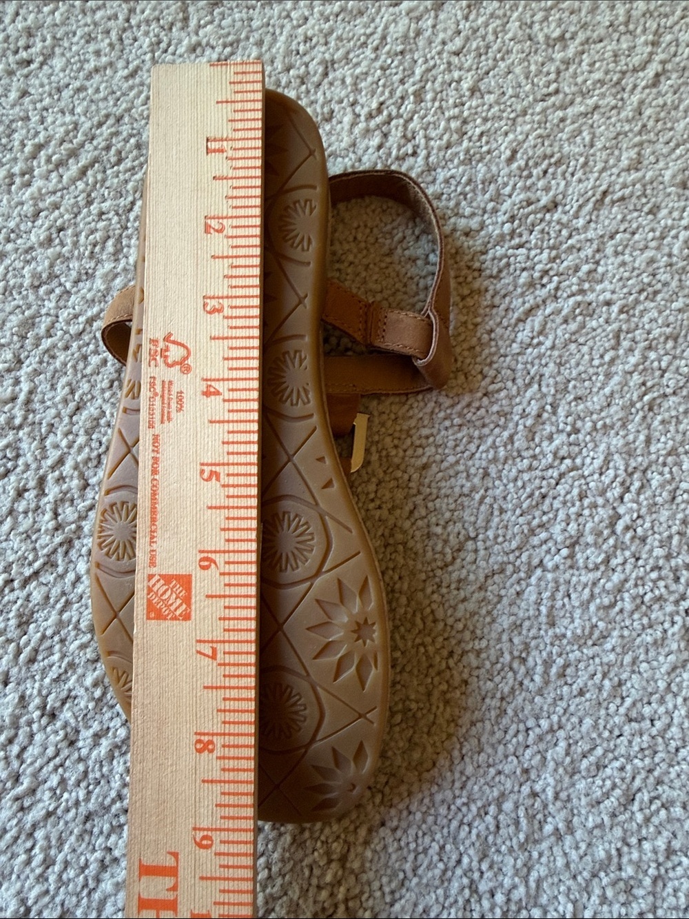 UGG Aleigh Tan Cork Footbed Thong Strap Sandals Size 6.5 - Picture 8 of 8
